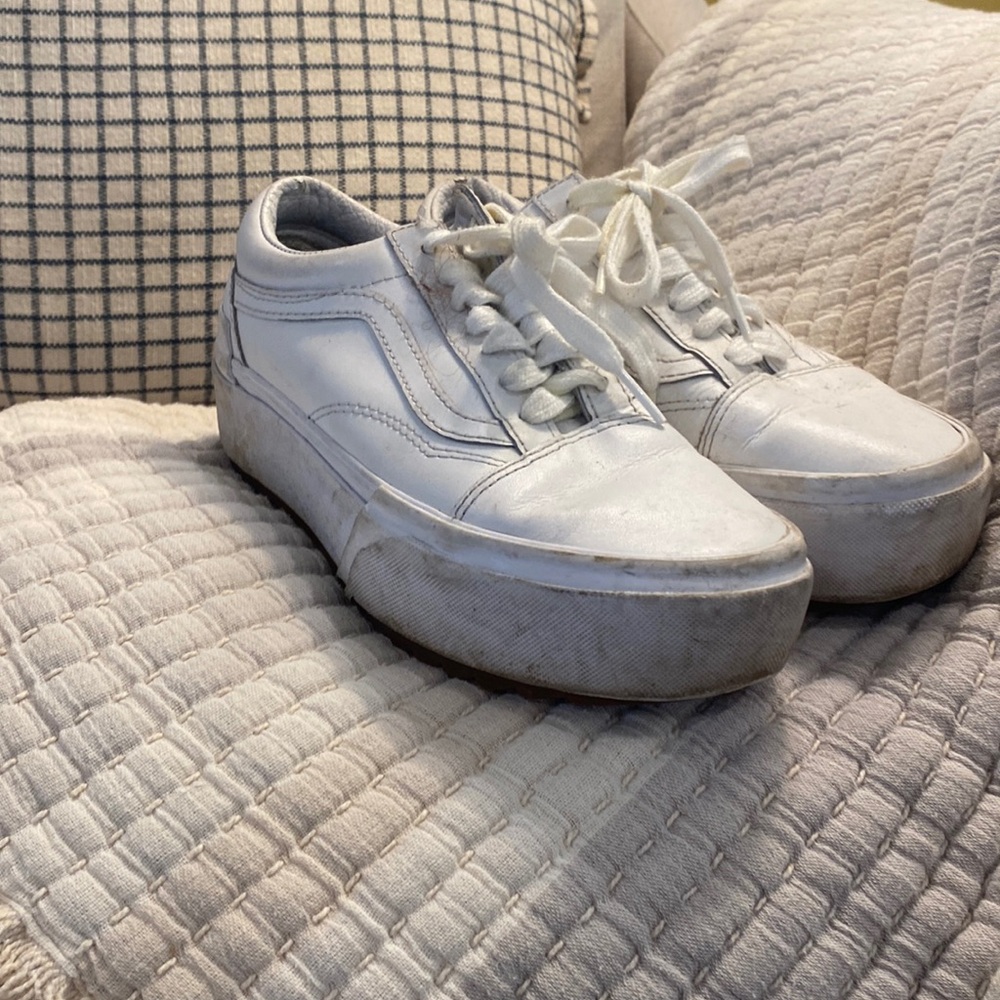 Platform vans